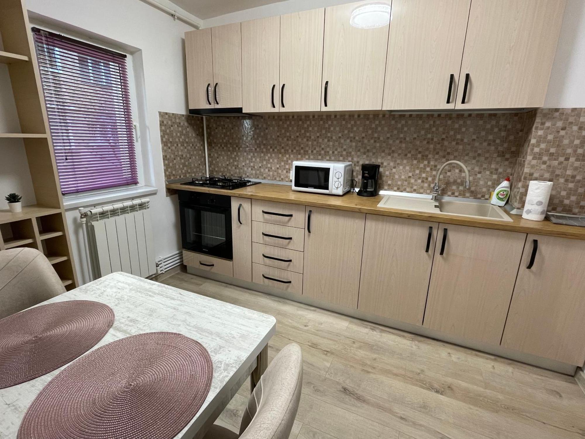 Grove Apartment Buzău Eksteriør billede